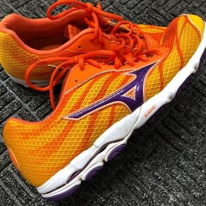Mizuno Wave Hitogami racing flat